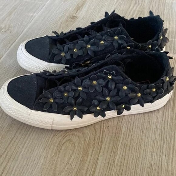 Converse Chuck Taylor All Star Ox Black Floral Sneakers - Picture 4 of 5